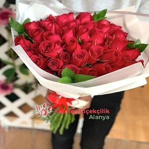  Alanya Çiçek Siparişi - 41 Adet kırmızı güller