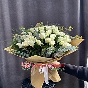  Alanya Çiçek Gönder - 41 Beyaz Gül
