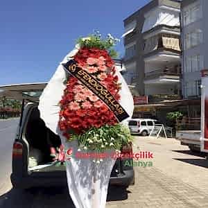  Alanya Çiçek Siparişi - Canlı cicek gelin duvagı