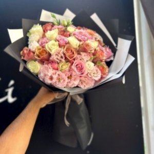  Alanya Çiçek - 51 ADET GÜL VE LİSYANTUS 