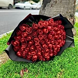  Alanya Çiçekçiler - 75 adet gül buketi