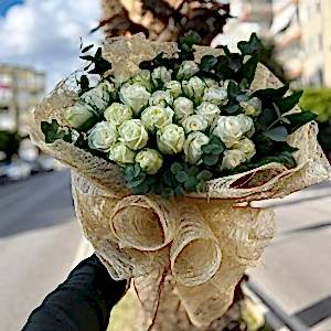  Alanya Çiçek Gönder - 33 ADET BEYAZ GÜL